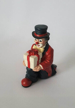 35012.A   Die Überraschung, klein   2004