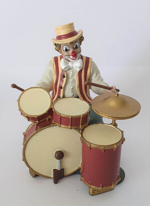 35095   Drummer   2006