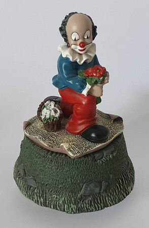 35655.B   Spieldose Blumenfreunde   1996